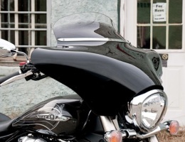 Yamaha V Star 1100 Memphis Shades Batwing Fairing